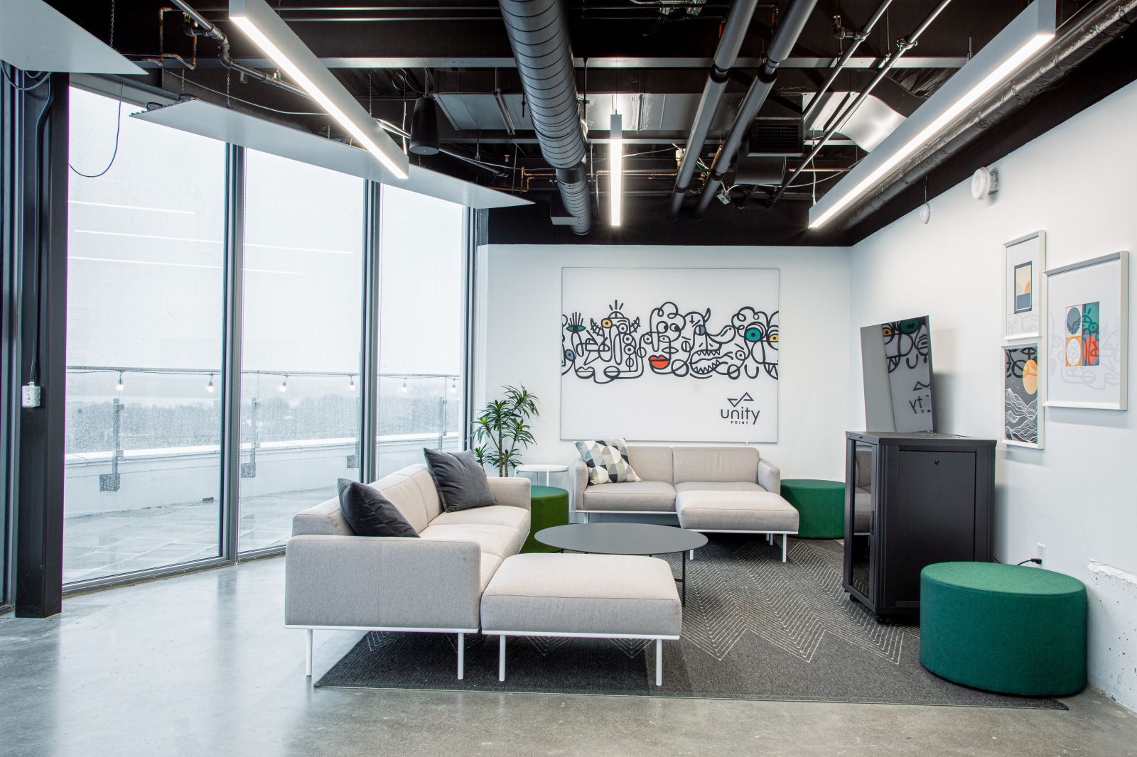 unity point lounge at kingston student housing